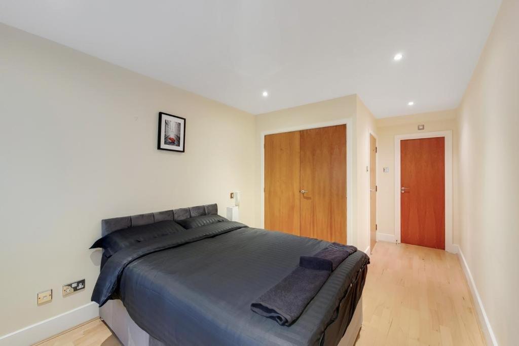 Apartment In The Heart Of Londra Esterno foto